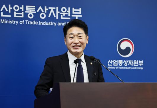 이호현 산업통상자원부 2차관이 7일 정부세종청사에서 기자들을 만나 현안에 대해 질의응답을 하고 있다. [사진=산업통상자원부] 2025.07.07 dream@newspim.com