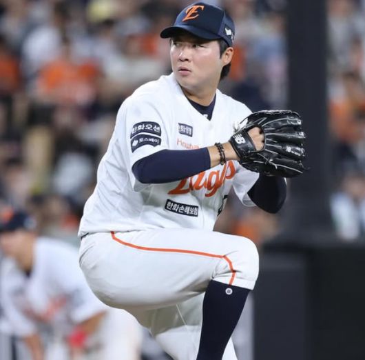 한화의 불펜 투수 김범수. [사진 = 한화]