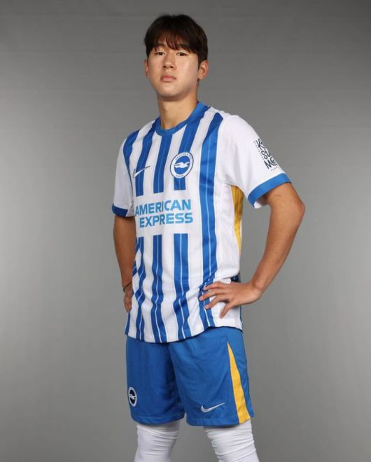 [서울=뉴스핌] EPL 클럽인 브라이턴으로 이적한 윤도영. [사진 = 브라이턴 홈페이지] 2025.07.17 wcn05002@newspim.com