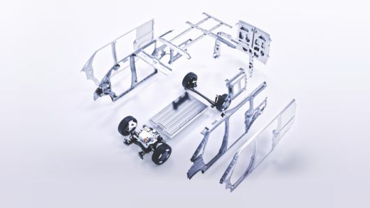 기아가 차세대 바디 기술 플렉시블 바디 시스템을 적용한 중형 목적 기반 차량(PBV) 더 기아 PV5를 앞세워 PBV 시장 진출을 본격화한다고 17일 밝혔다. [사진=기아]