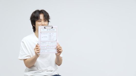 뉴스핌TV 'K라이징스타'에 출연한 배우 문동혁.