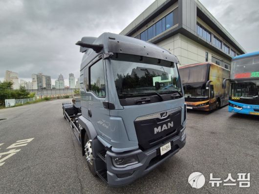뉴 MAN TGM 중대형 트럭 [사진=뉴스핌 DB]