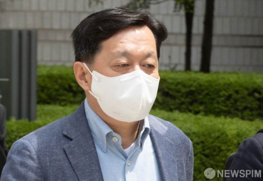 이재명 대통령이 제외된 채 재개한 정진상 전 더불어민주당 대표실 정무조정실장의 대장동 재판도 이번 주 진행된다. 사진은 정 전 실장. [사진=뉴스핌DB]