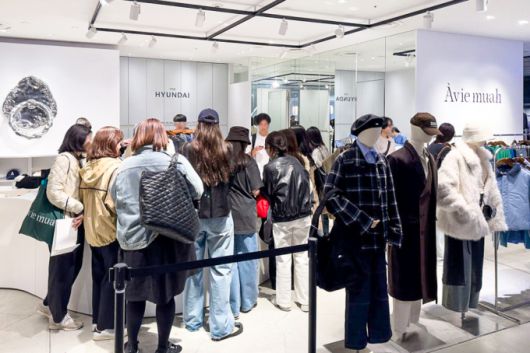 현대백화점 지난해 11월 일본 도쿄에 위치한 쇼핑몰 파르코 시부야점에 더현대 글로벌 팝업스토어를 진행했다. 사진은 당시 '더현대 글로벌' 팝업이 고객들로 붐비는 모습. [사진=현대백화점]