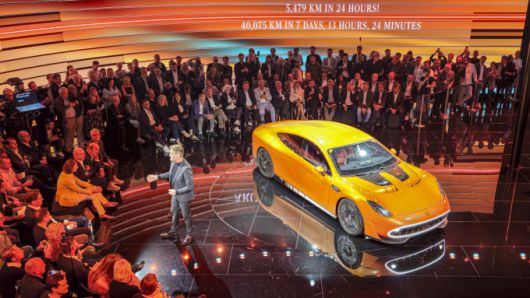 [뮌헨=뉴스핌] 김승현 기자 = 9월 7일(현지시간) 독일 뮌헨에서 열린 IAA 메르세데스-벤츠 프리 나이트 행사에서 마르쿠스 쉐퍼 메르세데스-벤츠 최고기술책임자(CTO)가 AMG GT XX 콘셉트를 소개하고 있다. [사진=한국자동차기자협회] 2025.09.08 kimsh@newspim.com