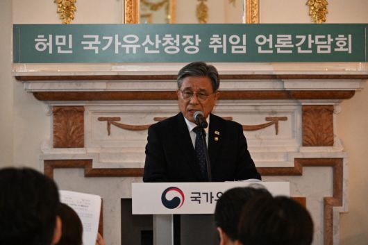 [서울=뉴스핌] 이지은 기자 = 허민 국가유산청장 취임 언론간담회. [사진=국가유산청] 2025.09.08 alice09@newspim.com