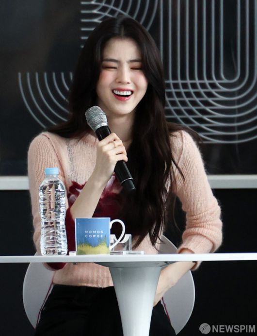 [부산=뉴스핌] 최지환 기자 = 엉화 '프로젝트 Y'에 출연한 배우 한소희가 18일 부산 해운대구 영화의전당에서 열린 제30회 부산국제영화제(BIFF) 오픈토크 행사에 자리해 있다. 2025.09.18 choipix16@newspim.com