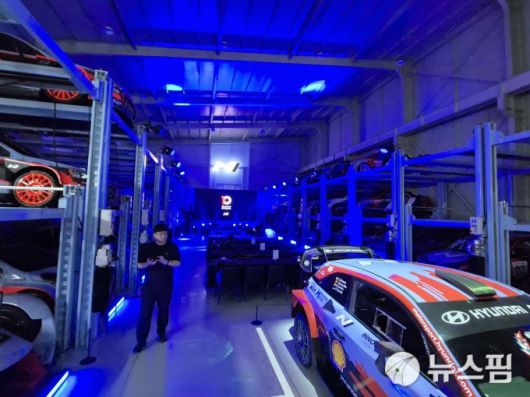 [의왕=뉴스핌] 김승현 기자 = 경기 의왕시에 위치한 현대차 고성능 브랜드 'N 아카이브'에 전시된 N 라인업. 2025.09.18 kimsh@newspim.com