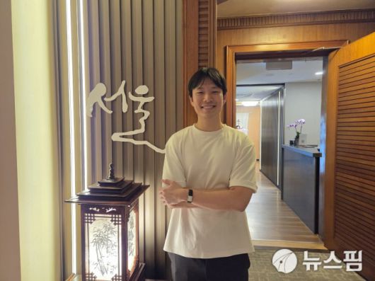 [싱가포르=뉴스핌] 이정아 기자 = 싱가포르 서울 레스토랑 이혁기 대표. 2025.12.13 plum@newspim.com