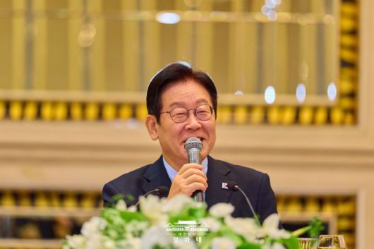 중국을 국빈 방문 중인 이재명 대통령이 7일 상하이 프레스센터에서 열린 기자간담회에서 발언하고 있다. [사진=청와대]