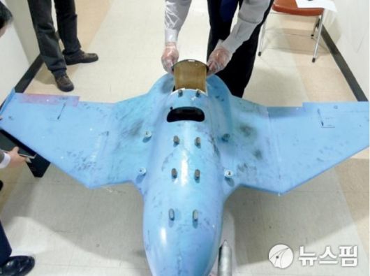 2014년 3월 경기도 파주에서 발견된 북한 무인기. [사진=국방일보]