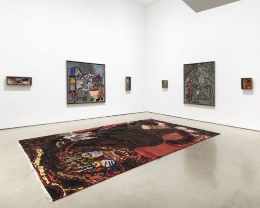 [서울=뉴스핌]이영란 미술전문기자= 갤러리현대 신관에서 개막한 '화이도'의 전시전경. 갤러리 바닥면에도 작품을 전시해 눈길을 끈다. [사진=갤러리현대]  2026.01.15 art29@newspim.com