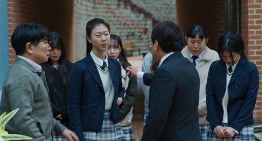 제76회 베를린국제영화제 공식 초청작 '지우러 가는 길' 스틸. [사진=영진위]