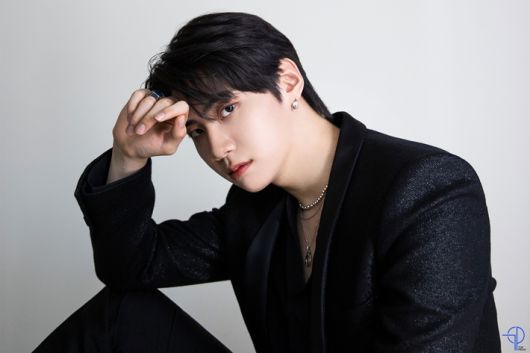 가수 이진혁. 티오피미디어 제공