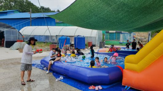 고창 광명교회 어린이성경학교 물놀이 모습