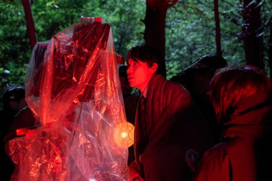 배우 류준열은 넷플릭스 영화 '계시록'에 대해 "인간의 믿음이라고 하는 영화를 떠올릴 때 들으면 딱 떠오르는 작품으로 오래 남았으면 한다"고 바랐다. 넷플릭스 제공