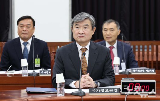 13일 서울 여의도 국회에서 열린 정보위원회 전체회의에 조태용 국가정보원장이 출석해 있다. 윤창원 기자