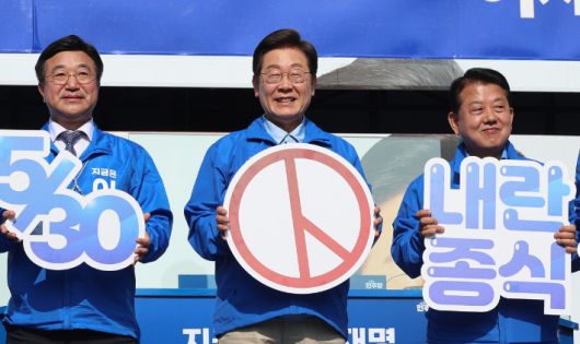 사전투표를 독려하고 있는 더불어민주당 이재명 후보. 연합뉴스