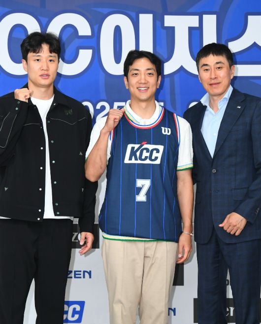 허웅 허훈 이상민 KCC 감독. KBL