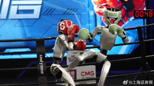 중국 저장성 항저우에서 열린 로봇 격투기 대회. 웨이보 캡처
