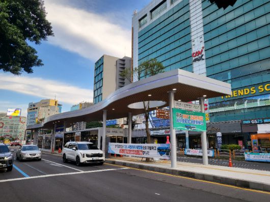 서광로 구간 섬식정류장 모습. 제주도 제공