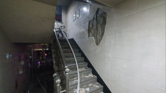 A씨가 다세대주택에 불을 지른 현장. 청주동부소방서 제공