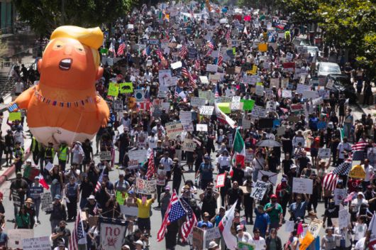 LA '노 킹스' 시위. 연합뉴스