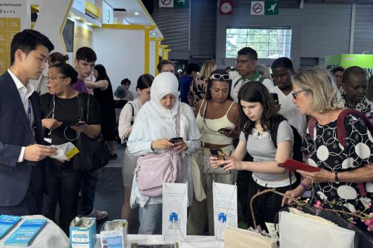 남도국제미식산업박람회 사무국은 15일까지 3일간 프랑스 파리에서 열린 '2025 코리아 엑스포(Korea Expo Paris 2025)'에 참가해 2025 남도국제미식산업박람회를 홍보하고 있다. 전라남도 제공