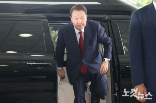 황진환 기자