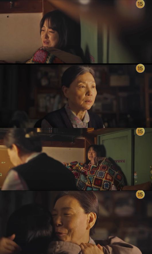 박보영은 할머니 월순(차미경)과의 대화 장면을 대본에서 보고 너무 잘하고 싶었다고 밝혔다. '미지의 서울' 캡처