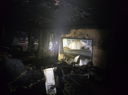 2일 부산 기장군 아파트 화재 현장 내부 모습. 부산소방재난본부 제공