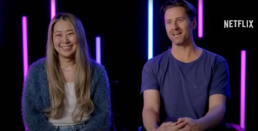 좌측부터 매기 강 감독, 크리스 아펠한스 감독. 넷플릭스 제공