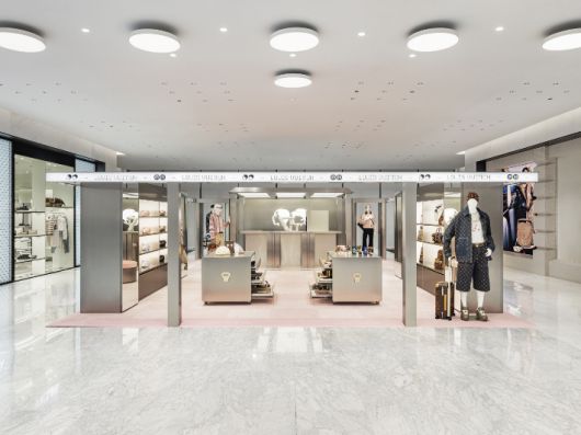 루이비통이 공개한 2025 가을-겨울 남성 컬렉션. 루이비통 제공