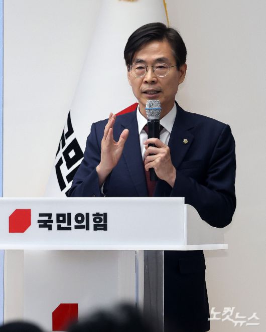 3일 오후 영등포구 국민의힘 중앙당사에서 열린 제6차 전당대회 당 대표 후보자 비전대회에 참석한 조경태 후보가 비전발표를 하고 있다. 황진환 기자