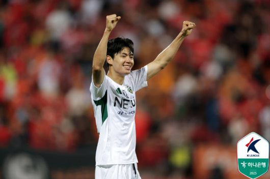 전진우. 한국프로축구연맹 제공