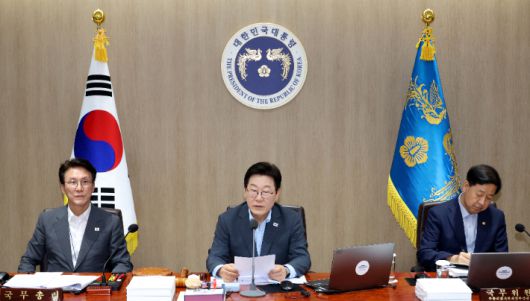 이재명 대통령이 서울 용산 대통령실에서 열린 국무회의에서 발언하고 있다. 연합뉴스