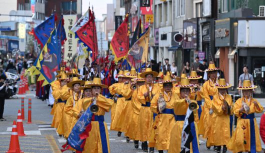 강릉대도호부사 부임 행사 퍼레이드. 강릉문화원 제공