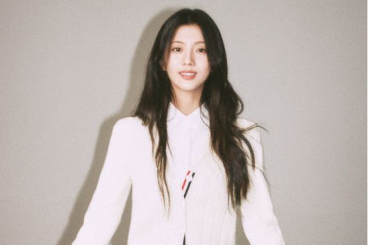 신은수는 작품을 접한 가족들의 반응도 전했다. 그는 "엄마가 너무 좋아하신다"며 "카카오톡 프로필 사진도 저희 포스터로 바꿀 정도로 주변 분들에게 홍보를 많이 하신다"고 웃었다. 넷플릭스 제공