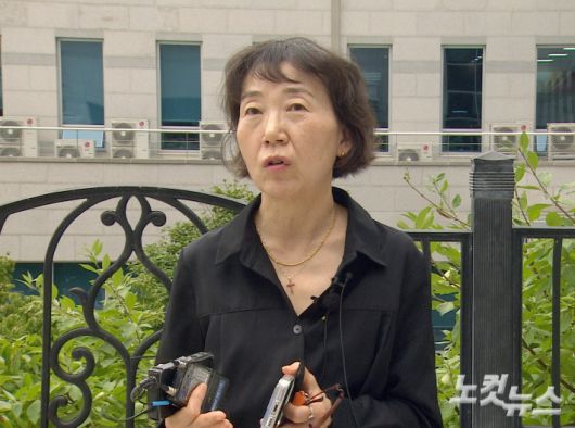 김숙경 군인권센터 부설 군성폭력상담소장이 재판 결과에 대해 입장을 밝히고 있다. 임성민 기자