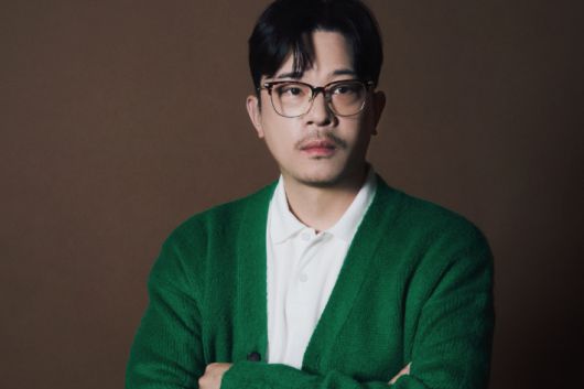 이태성 감독은 이번 작품의 현장 분위기에 대해서도 언급했다.그는 "쉬는 날에 쉴 법도 한데 배우들과 스태프들끼리 풋살 경기를 하더라"며 "1등하면 상금도 걸 정도로 서로의 호흡이 좋았다"고 강조했다. 넷플릭스 제공