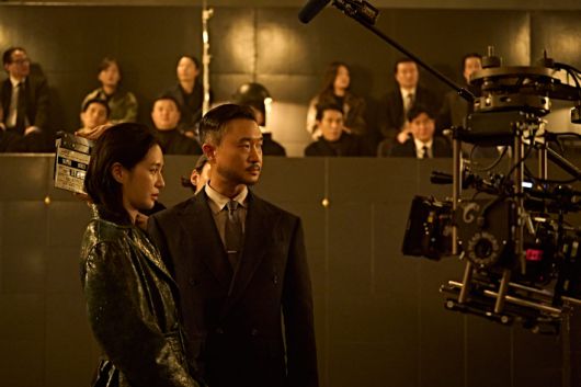 배우 박규영은 액션 촬영에 대한 부담감도 있었지만, 현장에서 많이 도와주고 배려해 줘서 최선을 다할 수 있었다고 한다. 그는 "선배님들과 열정적으로 몸을 불살라 촬영했다"며 "결과물이 나오니까 시원섭섭한 기분"이라고 밝혔다. 넷플릭스 제공