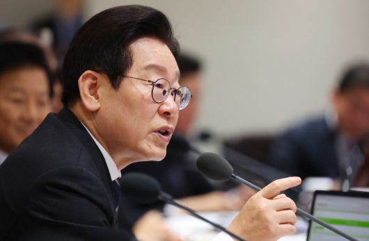 이재명 대통령이 9일 서울 용산 대통령실에서 열린 국무회의에서 발언하고 있다. 연합뉴스