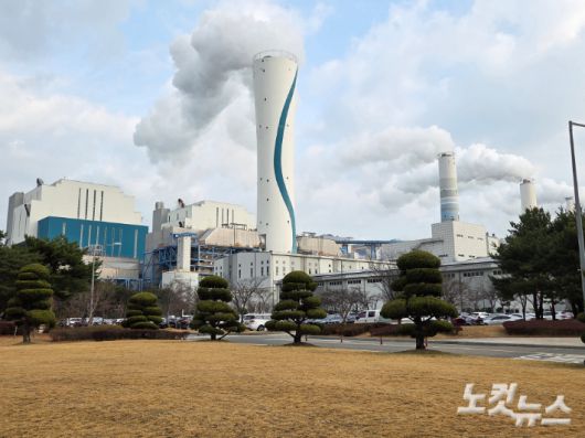 태안화력발전소. 박우경 기자