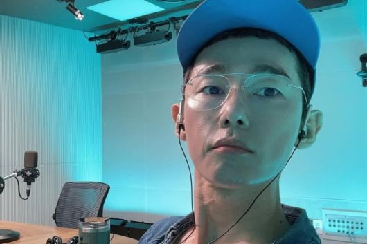 허지웅 인스타그램 캡처