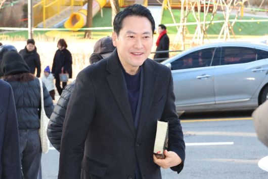 성탄예배 참석하는 장동혁 대표  (서울=연합뉴스) 김주성 기자  연합뉴스