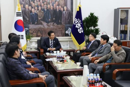 이광희 국회의원 페이스북 캡처