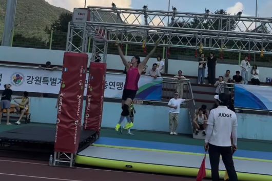 현역 시절 장애물 경기 중인 연성호 코치. 연 코치 제공