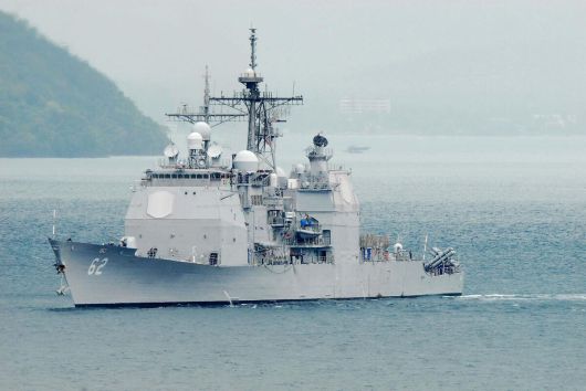 미 해군 타이컨디로거급 이지스순양함 첸슬러즈빌함이 항해하고 있다. 세계일보 자료사진