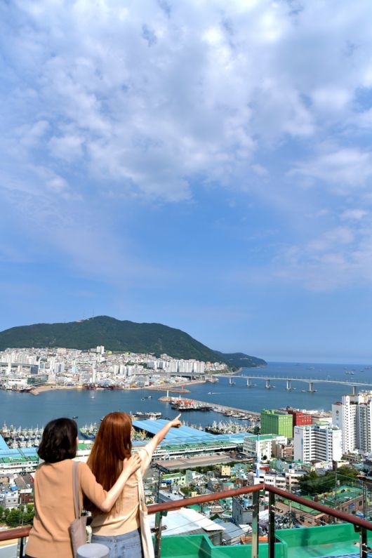 부산항전망대.