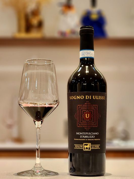 소노 디 울리세 몬테풀치아노 다브루쪼